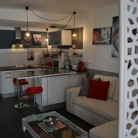 Apartment Red Loft Deluxe - Vivienda Vacacional A *